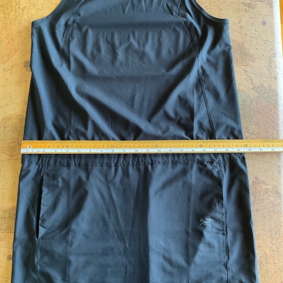 Arc’teryx Contenta shift dress black - Picture 6 of 8
